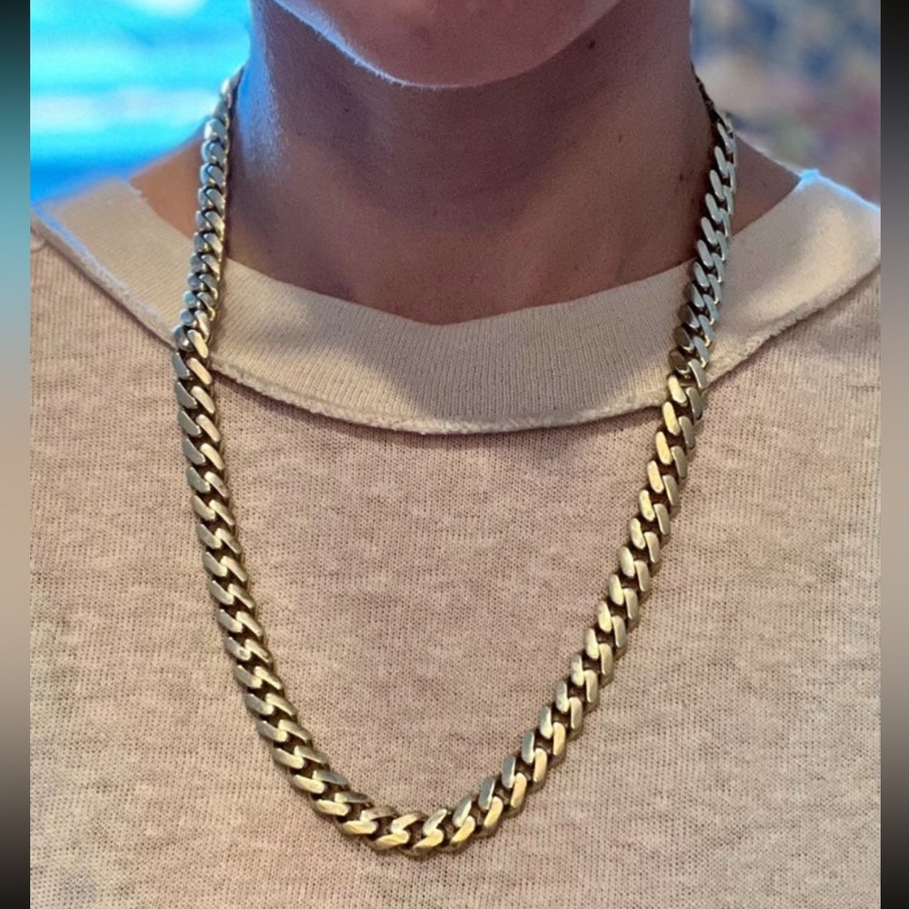 Amazing 10k Yellow Gold 22 Inch 9mm Wide Chunky Cuban Link Necklace-See Video!